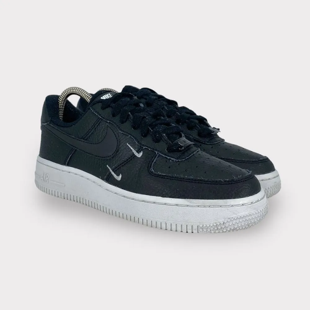 NIKE AIR FORCE 1 SWOOSHES 'BLACK' 